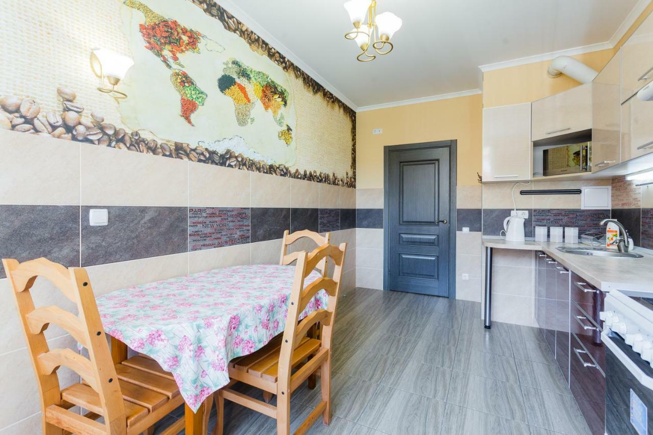 Солнечная Квартира На Ломоносова 71, Вднх Kyiv Exterior photo